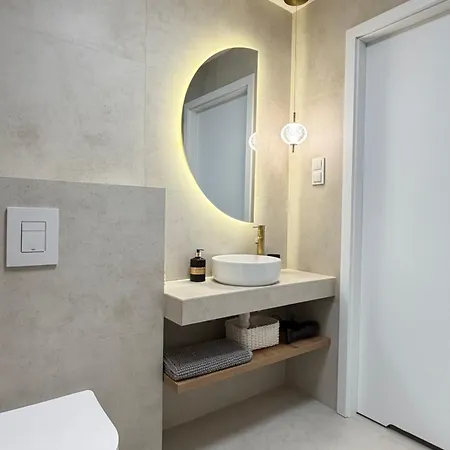 Potockiego Z Prywatnym Parkingiem Appartement